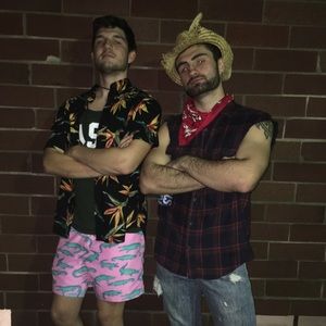 Meet your Posher, Travis